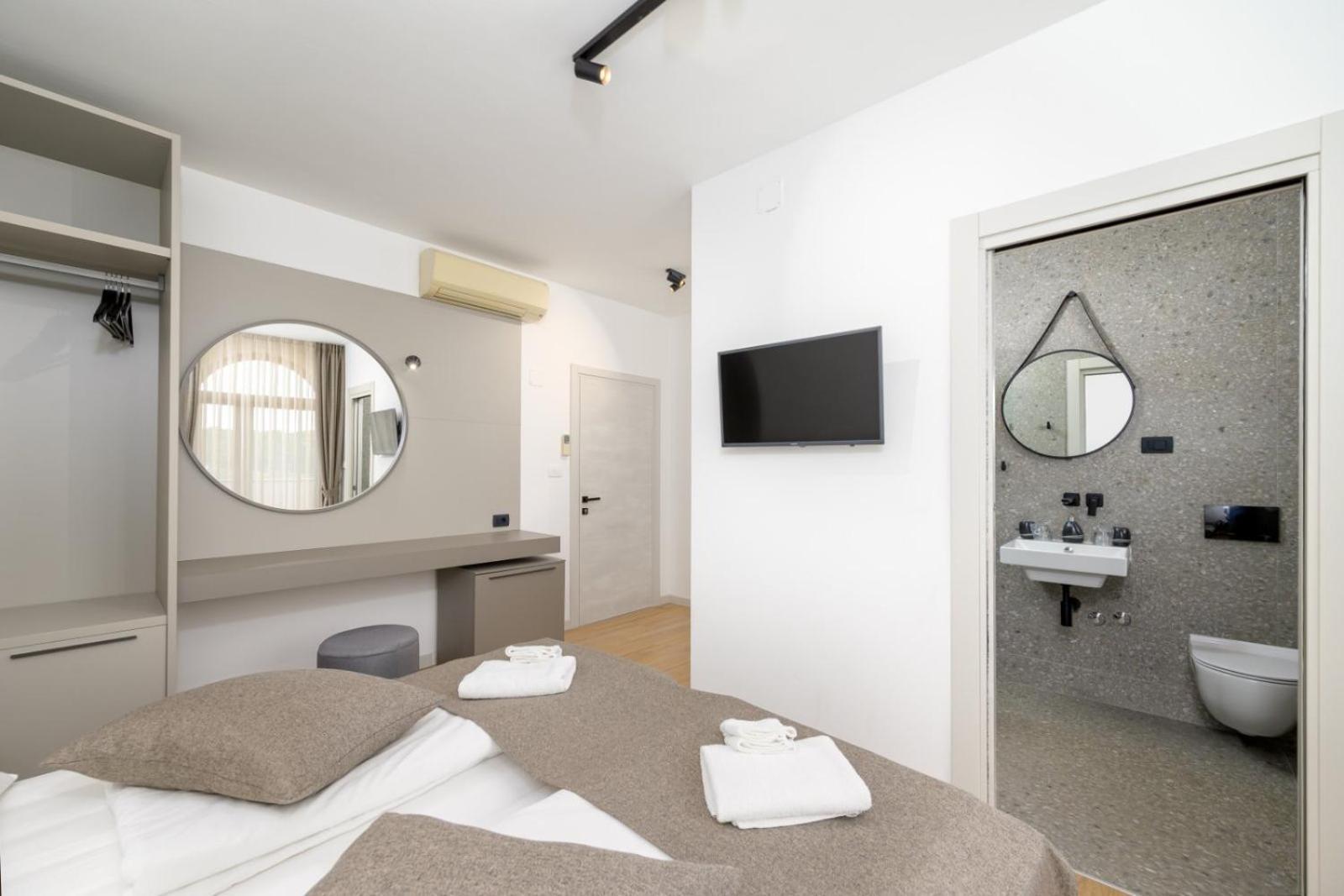 Rooms Luna Sol Крница Экстерьер фото
